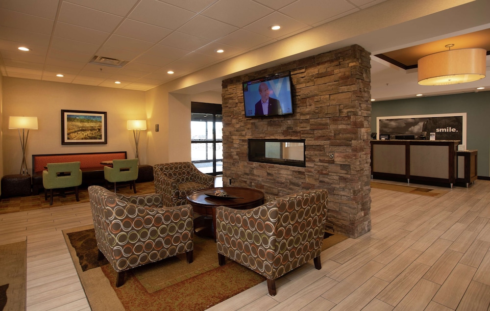 Hampton Inn Mesa Verde Cortez - photo 2