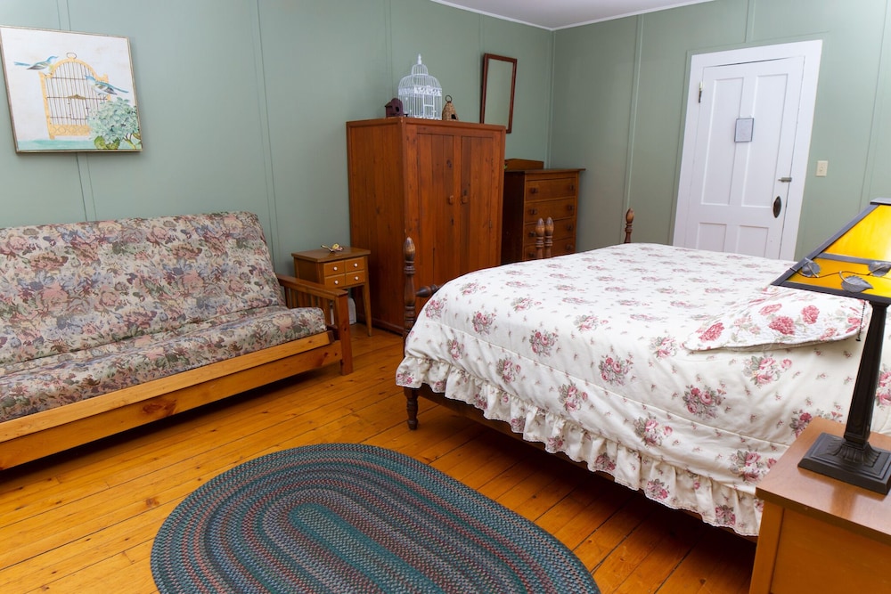 Trail's End Inn - photo 11