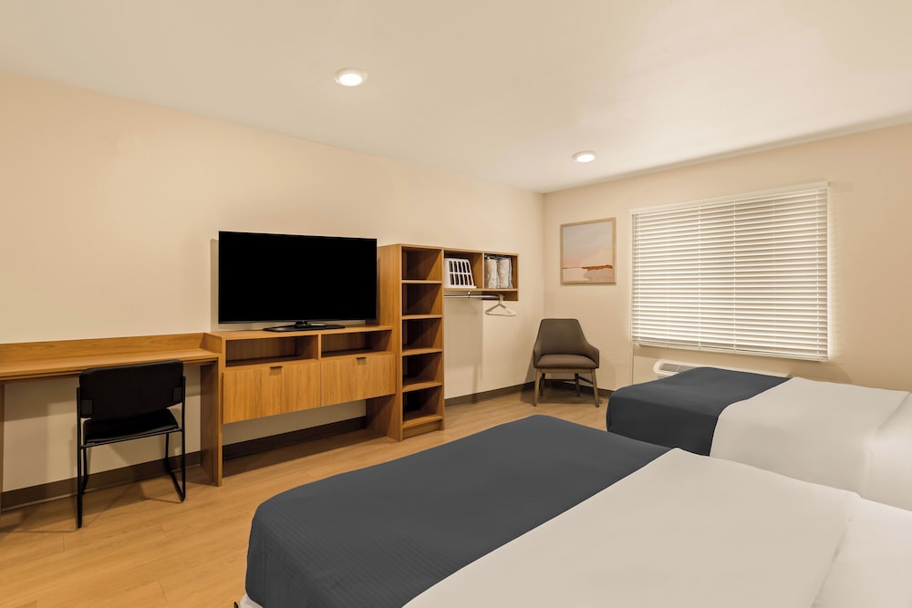 LivAway Suites Nashville Smyrna - photo 13