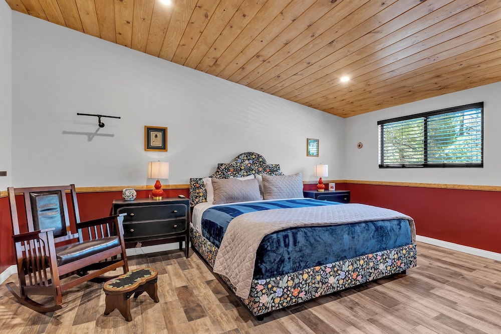 Idyllwild Inn - photo 117