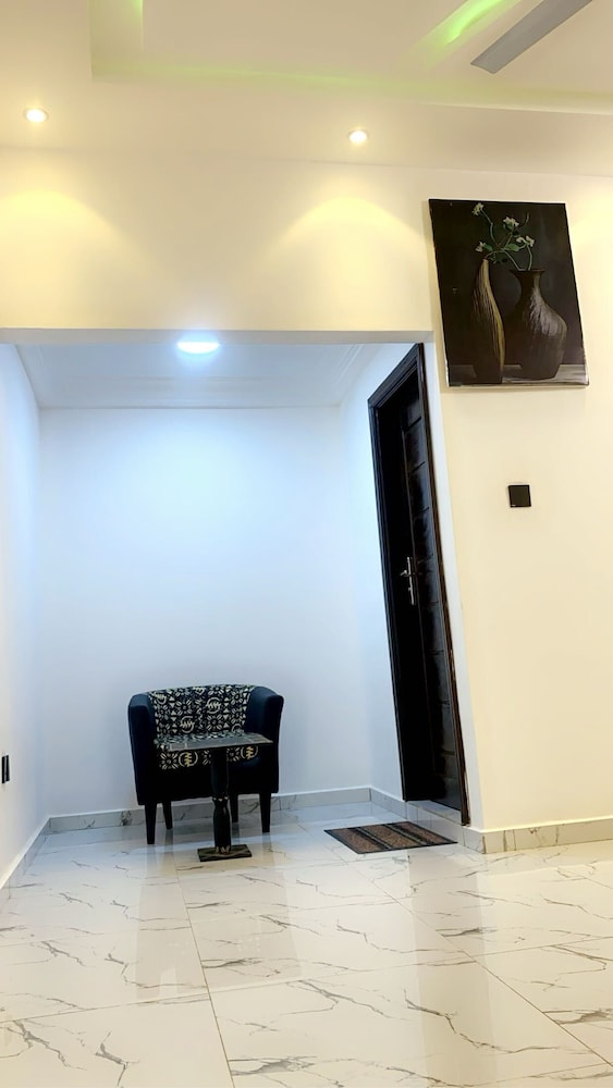 Motel The champion 2 — Ouidah — photo 4