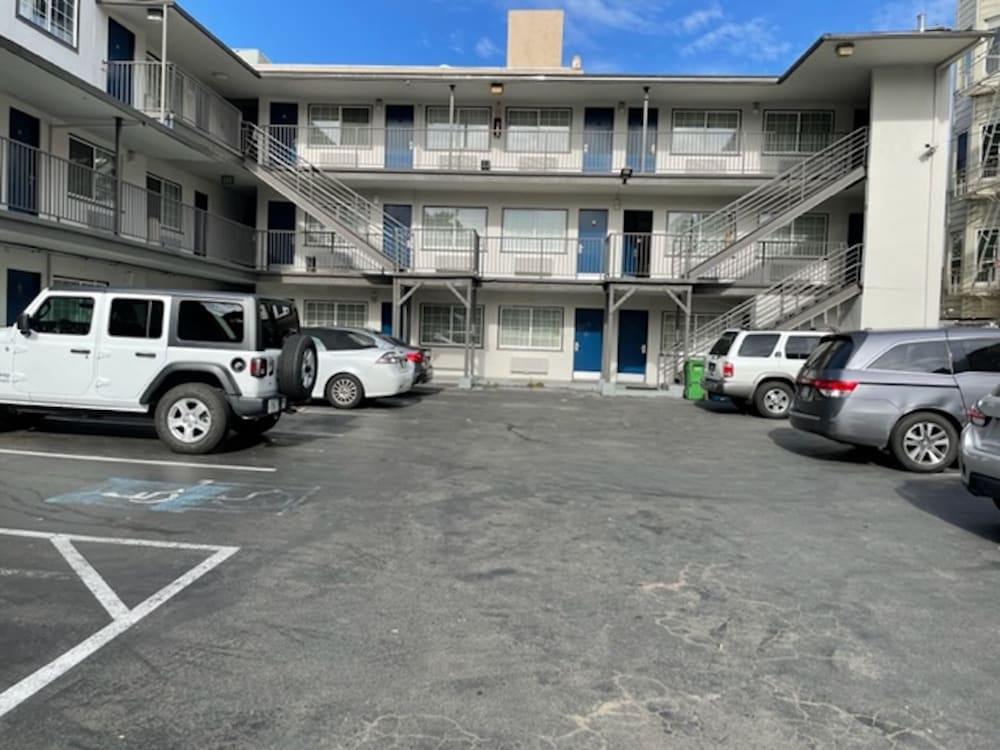 Motel6 San Francisco CA Lombard Street - photo 12