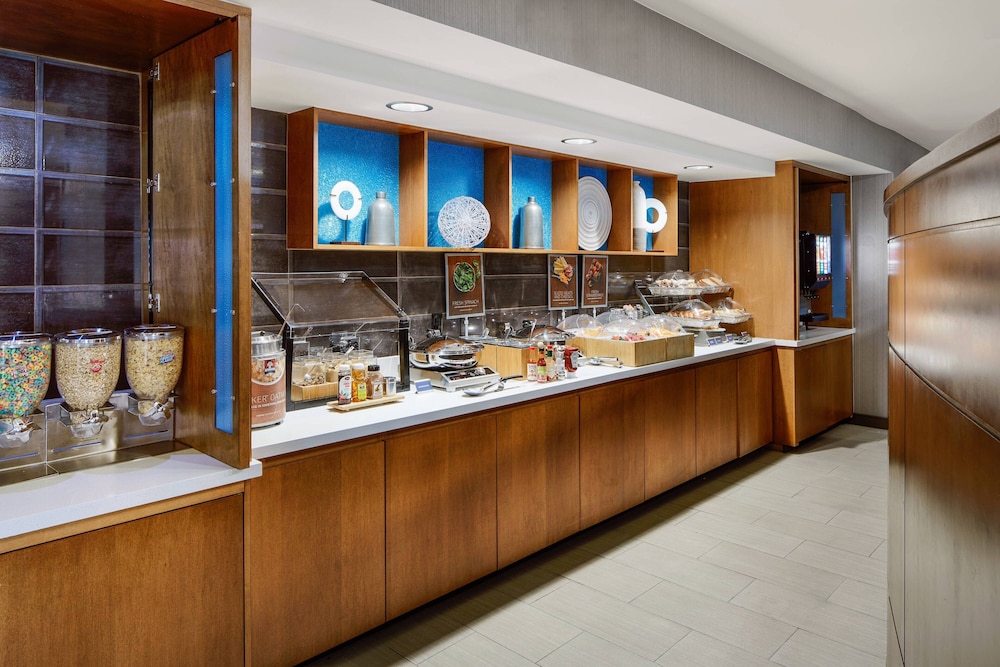 SpringHill Suites Tempe at Arizona Mills Mall - photo 20