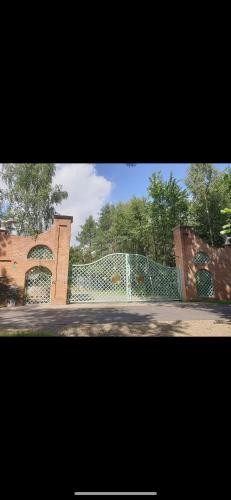 Leśna Polana Kompleks Domków Mieszkalnych — hotel in Kamionka