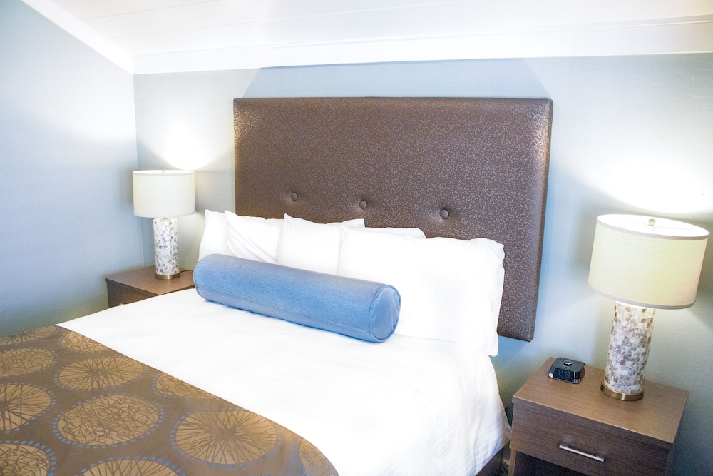 Ocean Echo Inn and Beach Cottages - photo 38