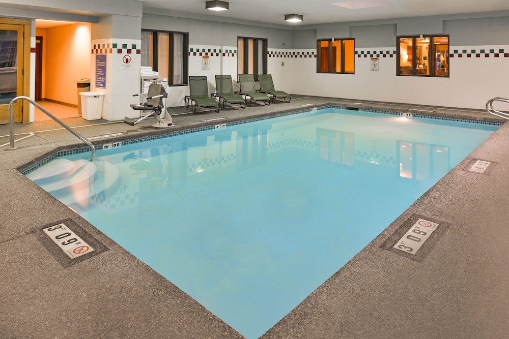 Holiday Inn Express Hotel & Suites Portland Jantzen Beach by IHG - photo 72