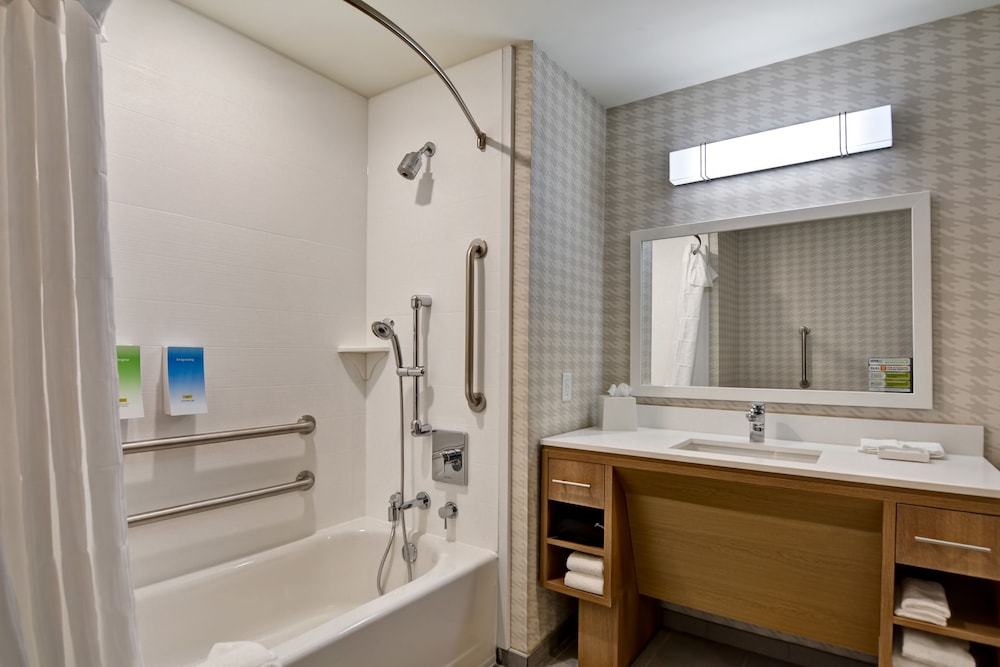 Home2 Suites by Hilton Daytona Beach Speedway - photo 23