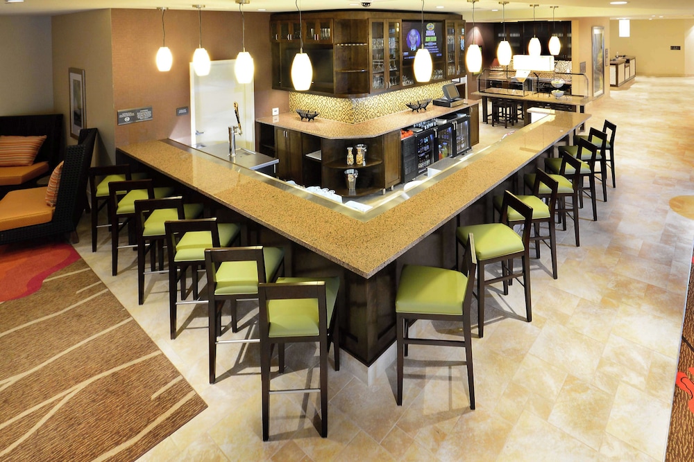 Hilton Garden Inn Greensboro Airport - photo 54