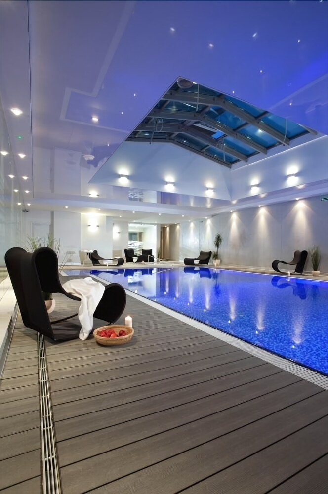 Dom & House Old Town Waterlane — 4-Star Luxury Hotel in Gdansk, Poland
