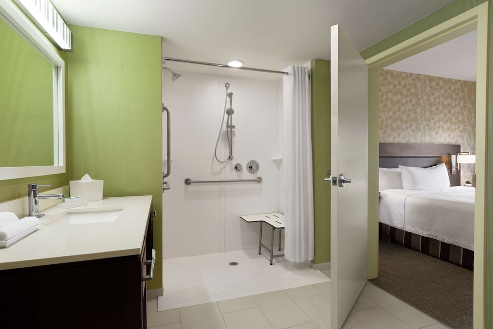 Home2 Suites by Hilton Savannah Airport - photo 15