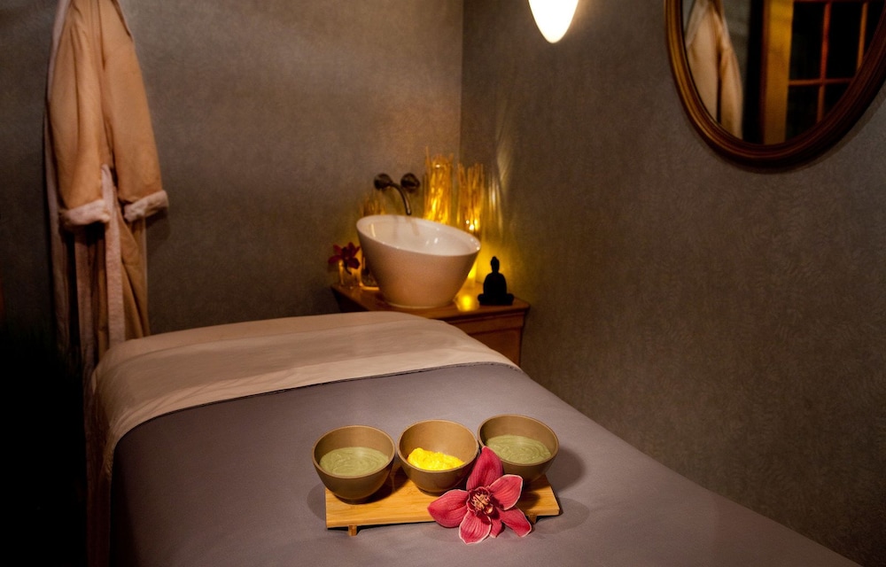 Portland Regency Hotel & Spa - photo 16