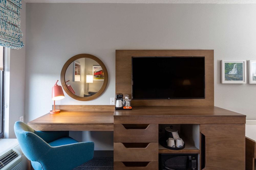 Hampton Inn Christiansburg Blacksburg - photo 14