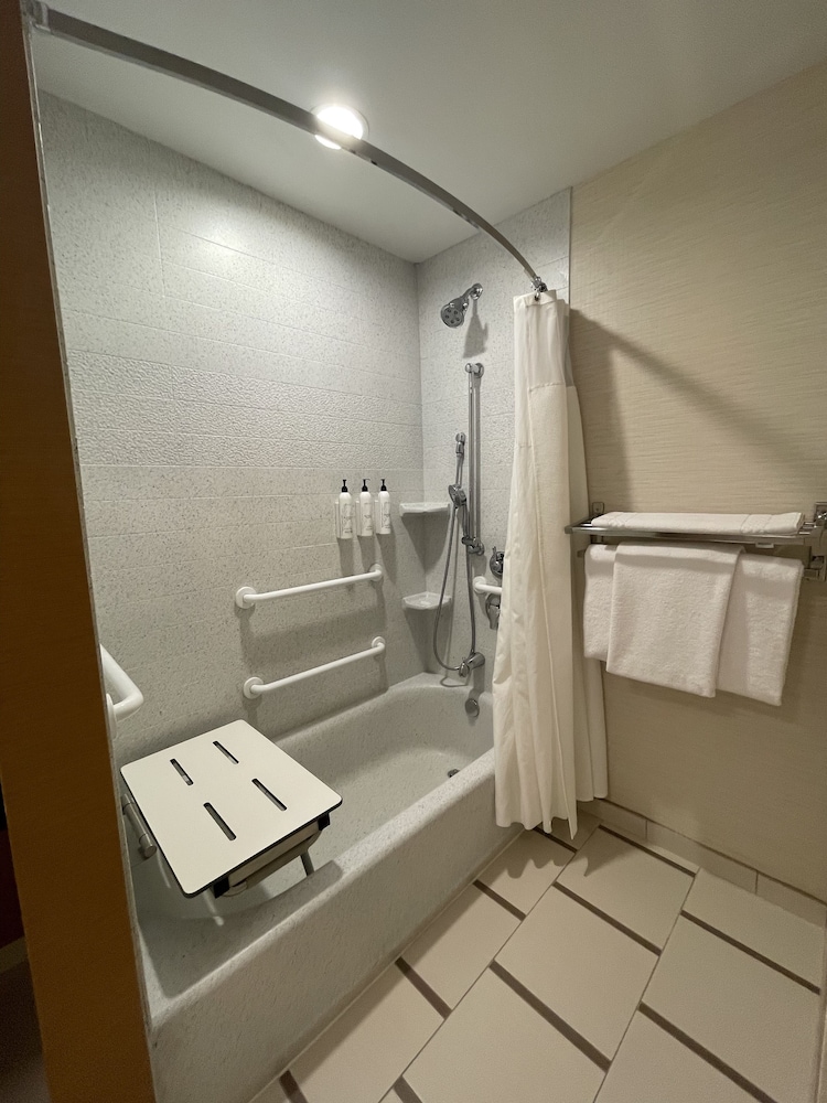 Fairfield Inn & Suites Athens - photo 24