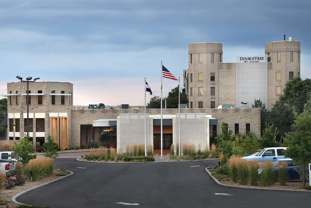 Doubletree By Hilton Denver Thornton — Thornton
