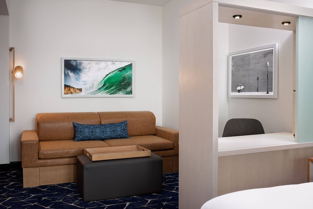 SpringHill Suites by Marriott Oceanside Beach — Oceanside — photo 4