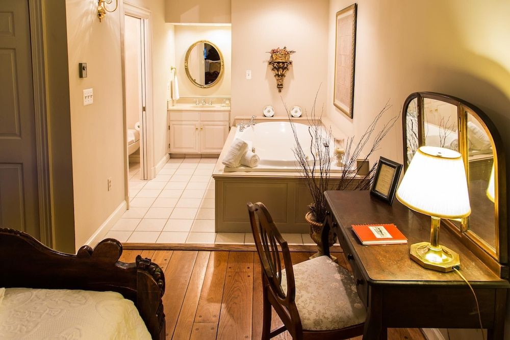 Inn at Stone Manor - photo 18