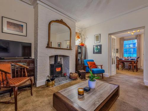 Charming Victorian Hidden Gem Pass the Keys in Market Drayton, United Kingdom