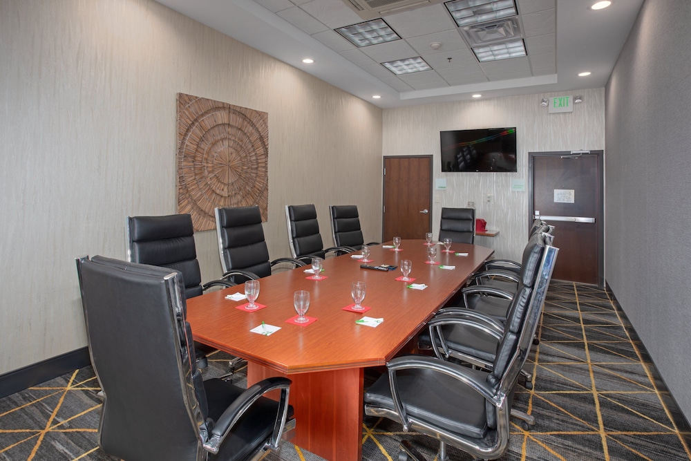 Holiday Inn Hotel & Suites Durango Downtown by IHG - photo 44