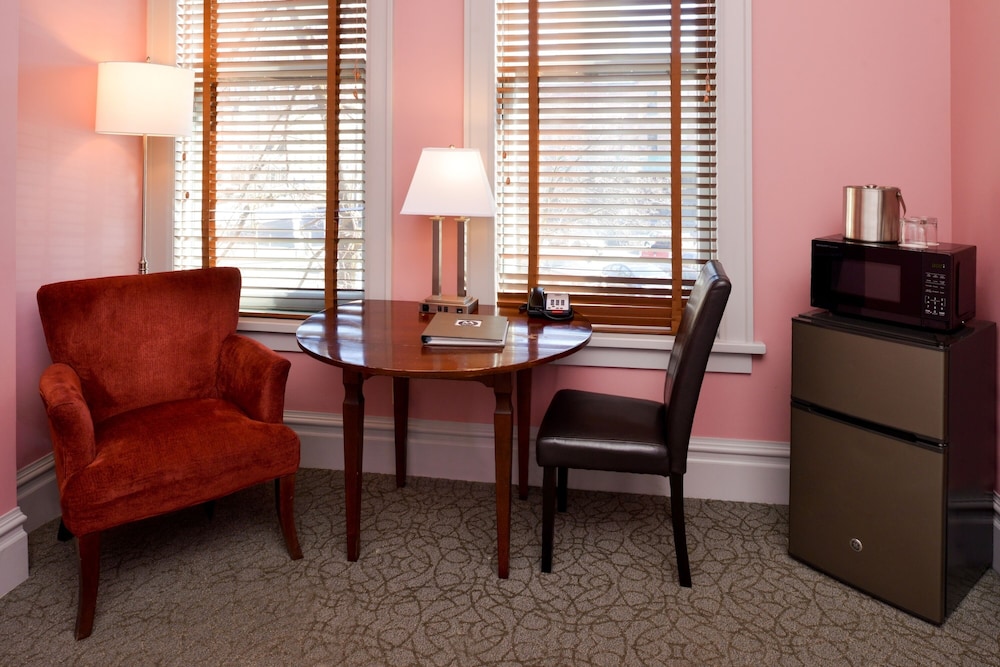 Montvale Hotel - photo 87