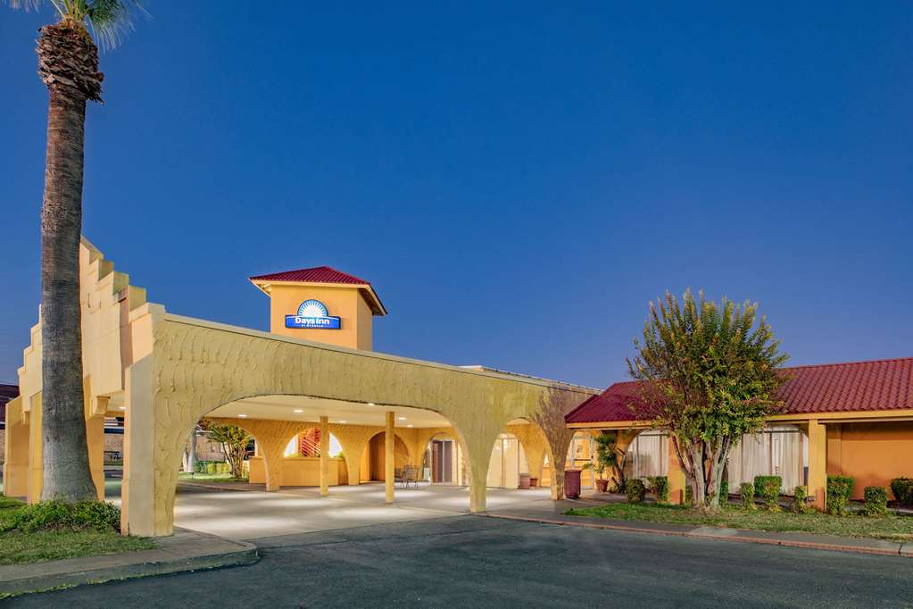 Days Inn by Wyndham Del Rio - photo 7