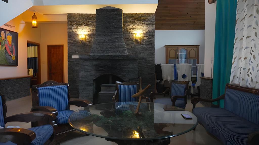 Mrikula Cottage — 4-Star Luxury Hotel in Manali, India