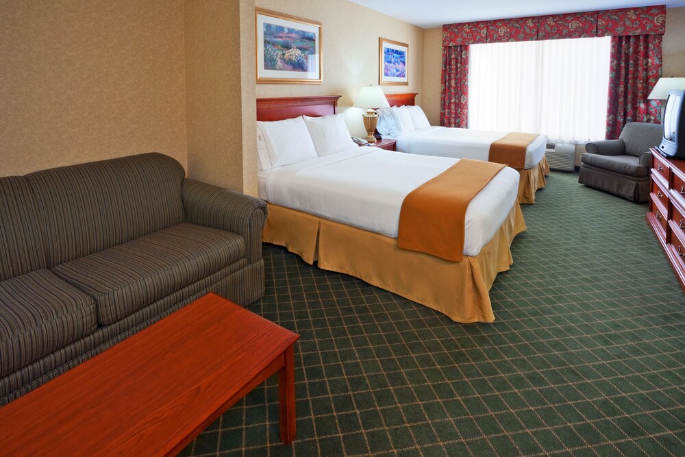 Holiday Inn Express Suites Clifton Park by IHG - photo 4