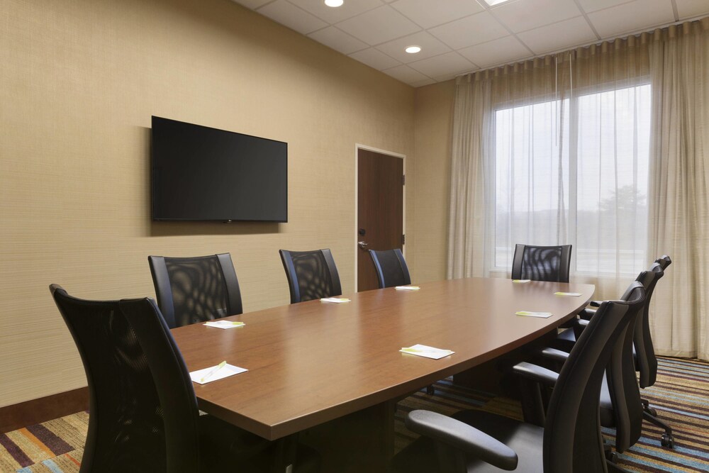 Fairfield Inn & Suites by Marriott Pittsburgh Downtown - photo 31