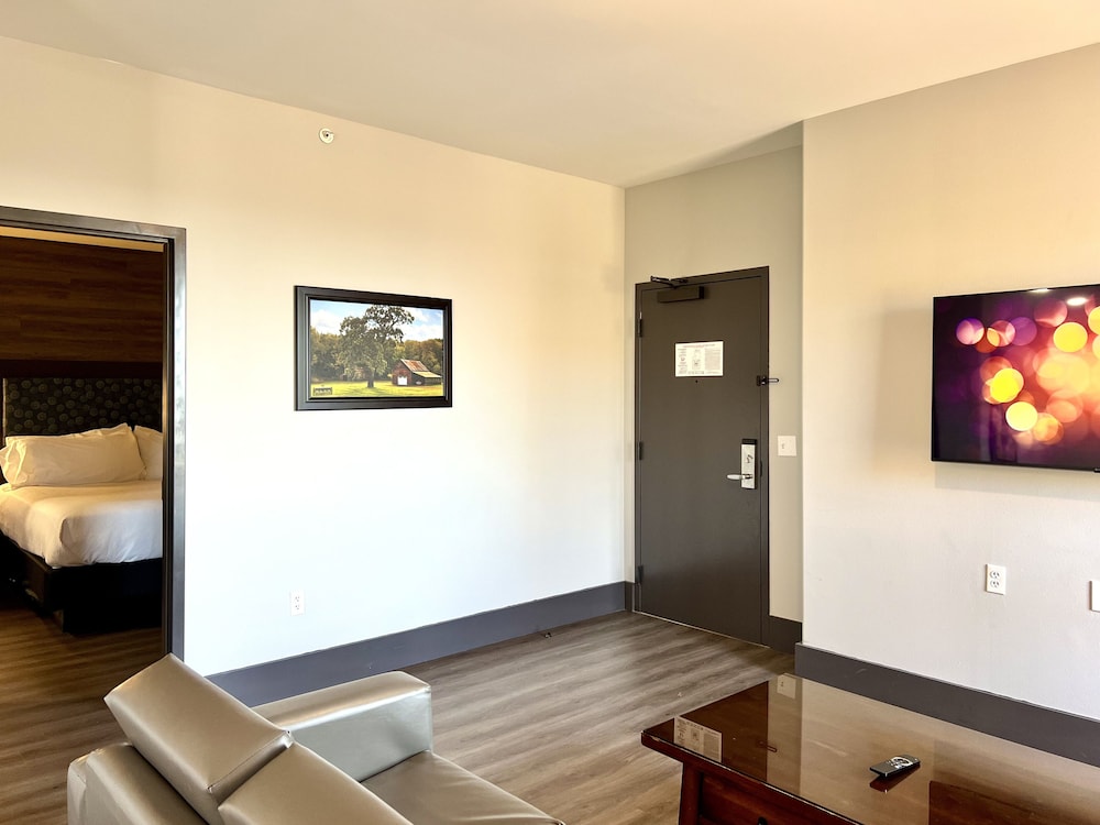 The Oread Lawrence Tapestry Collection by Hilton - photo 48