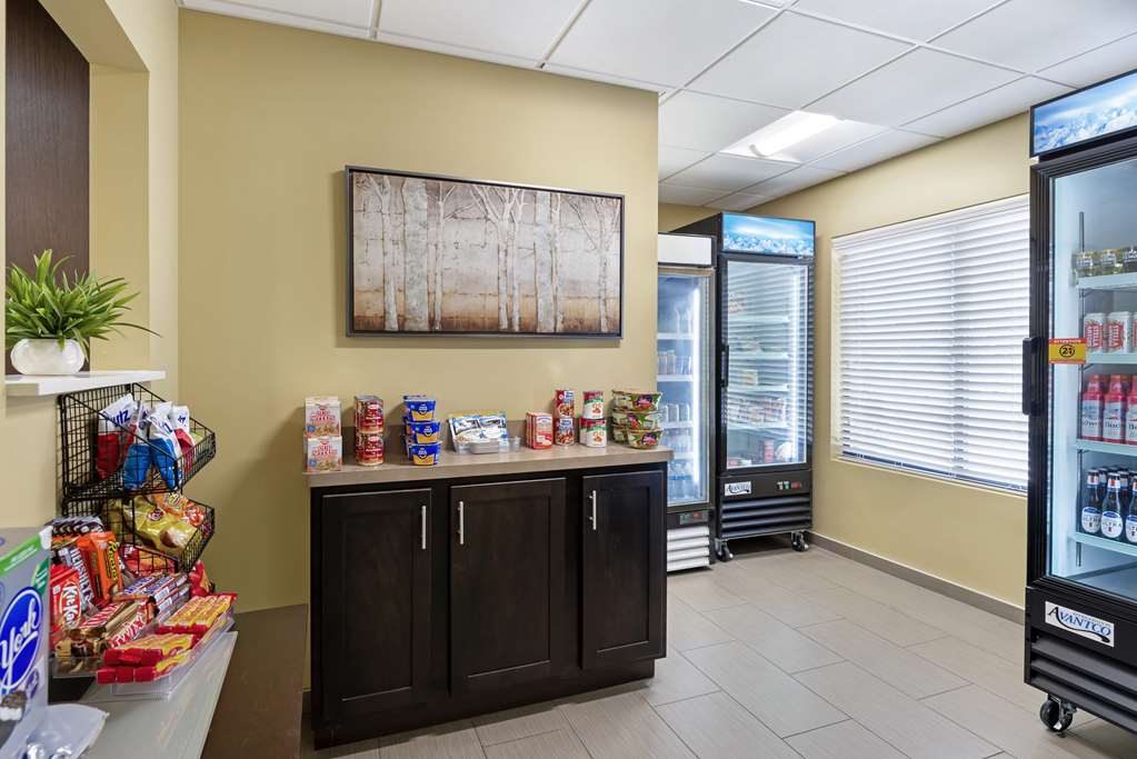 Best Western Plus Thornburg Inn & Suites - photo 34