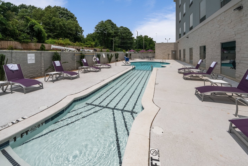 Holiday Inn Express & Suites Memphis Arpt Elvis Presley Blv by IHG - photo 7