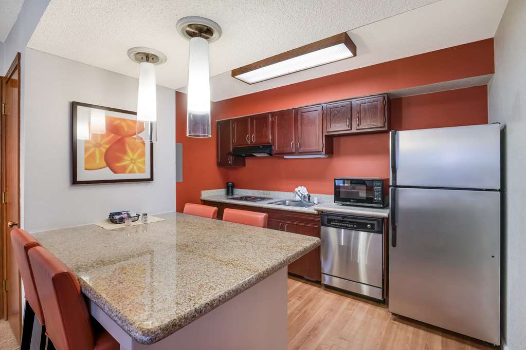 SenS Suites Livermore SureStay Collection by Best Western - photo 21