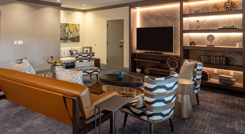 Hilton Austin Airport - photo 20