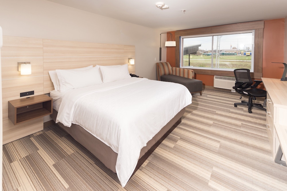 Holiday Inn Express & Suites Auburn - photo 10