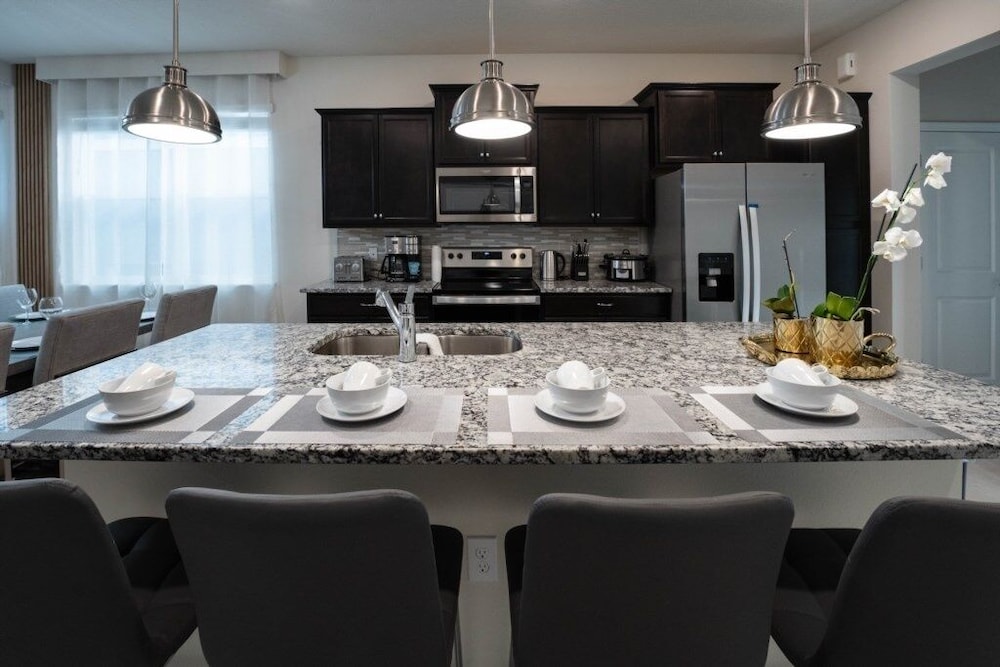 Luxury For The Whole Family At Windsor Island Resort 5 Bedroom Villa - photo 24
