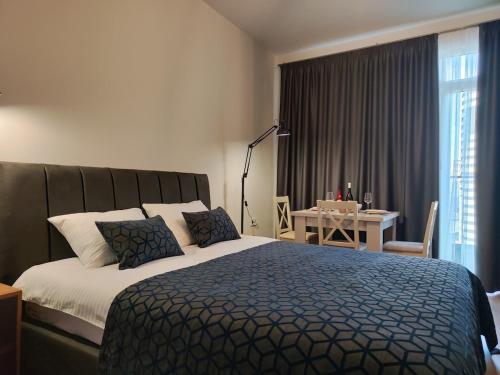 Batumi Sea view studio — 4-Star Luxury Hotel in Batumi, Georgia