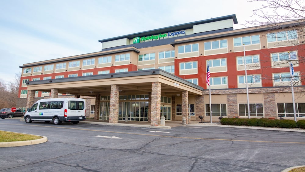 Holiday Inn Express Columbus Airport Easton by IHG in Columbus, United States