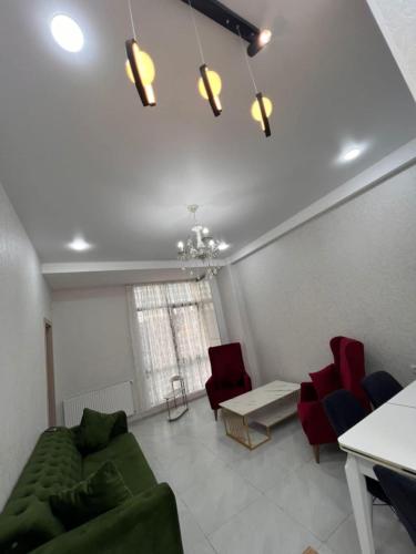 Comfortable 5 rooms apartment