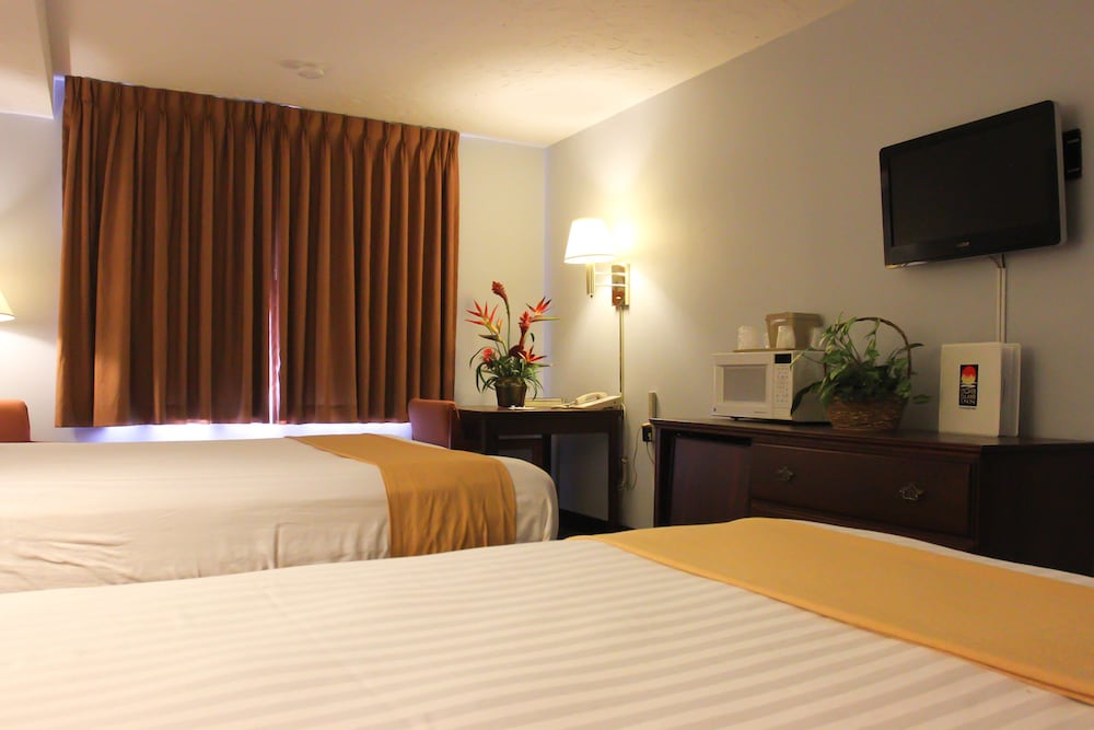 Clover Island Inn - photo 20