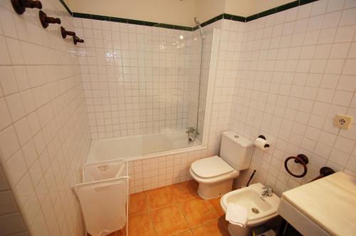 Daró 3D 48 Mas Pinell — 4-Star Luxury Hotel in Torroella De Montgri, Spain