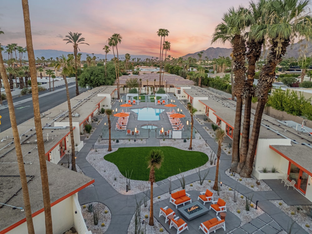 Mojave Resort Adults Only - photo 76