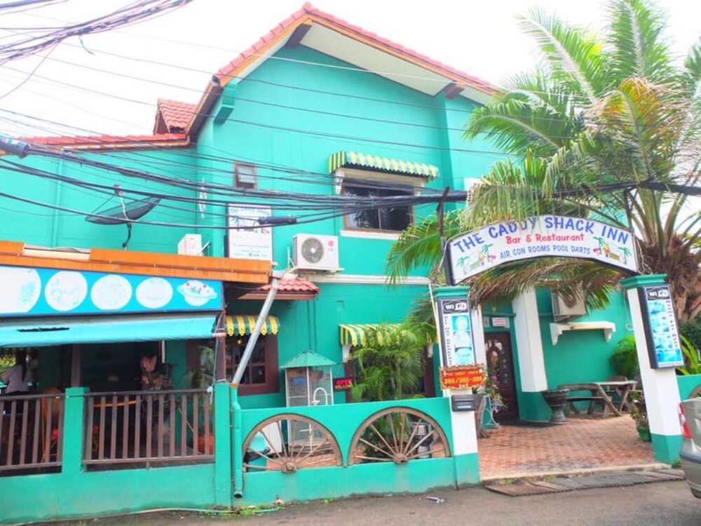 The Caddy Shack - carbon neutral hotel in Pattaya