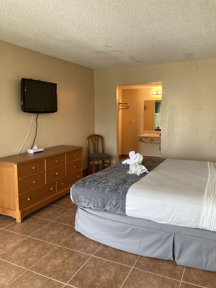 Altamonte Springs Hotel and Suites - photo 6