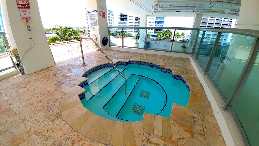 Casablanca on the Ocean West Tower - photo 25