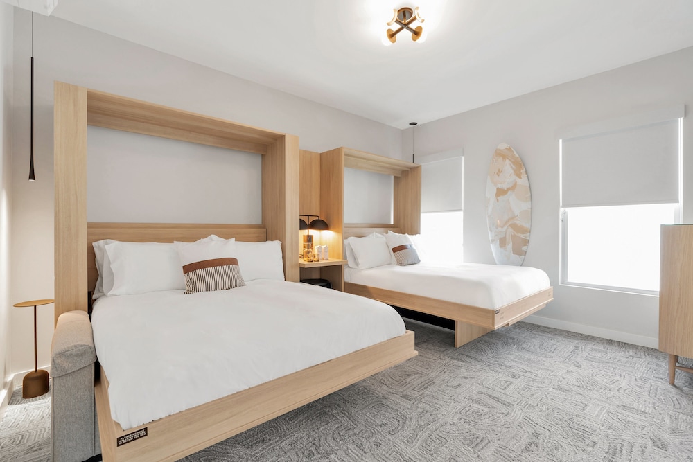 The St Laurent Social Club & Guest Rooms - photo 20