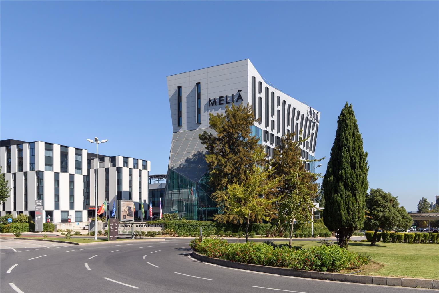 Meliá Lisboa Aeroporto - carbon neutral hotel in Lisbon