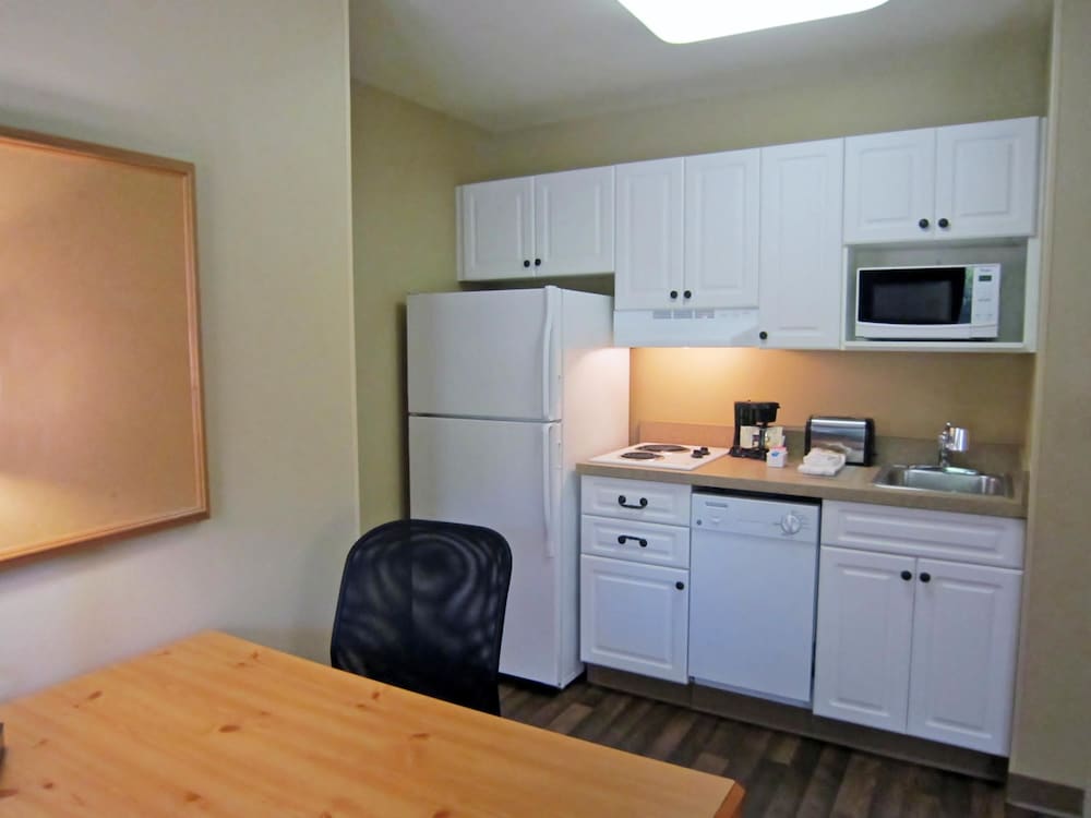 MainStay Suites Washington Dulles Airport - photo 33