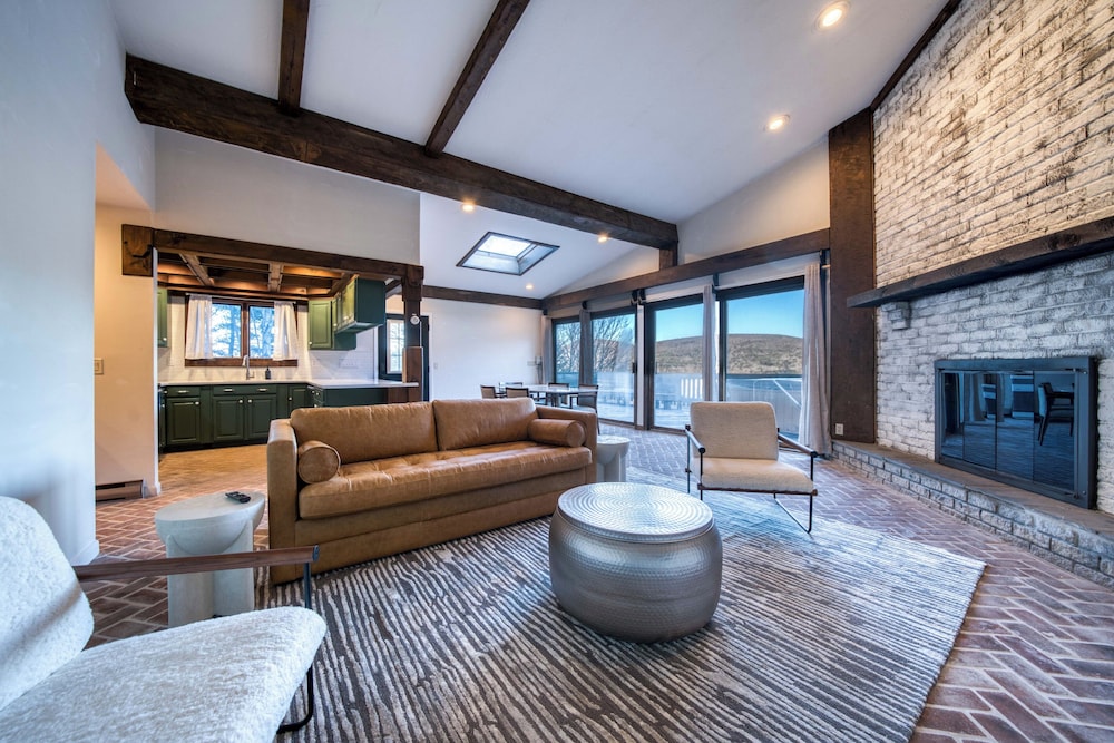The Haüs Windham Spacious Suites Hot Tub Mountain Views - photo 62