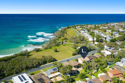 17 Jordan Avenue in Bonny Hills, Australia