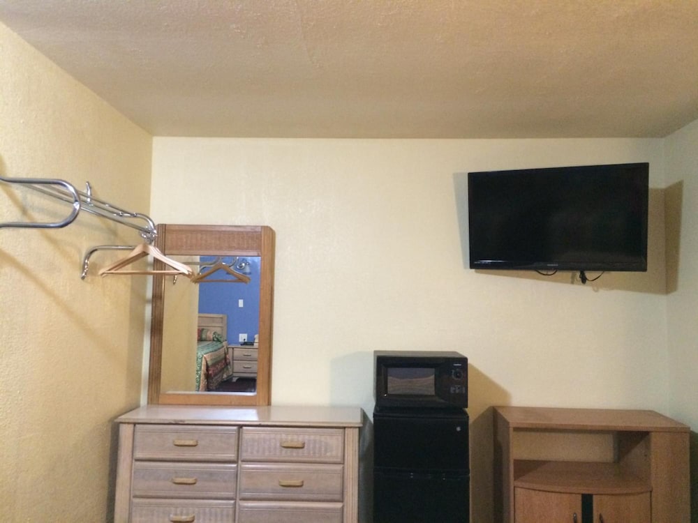Blarney Inn - photo 20