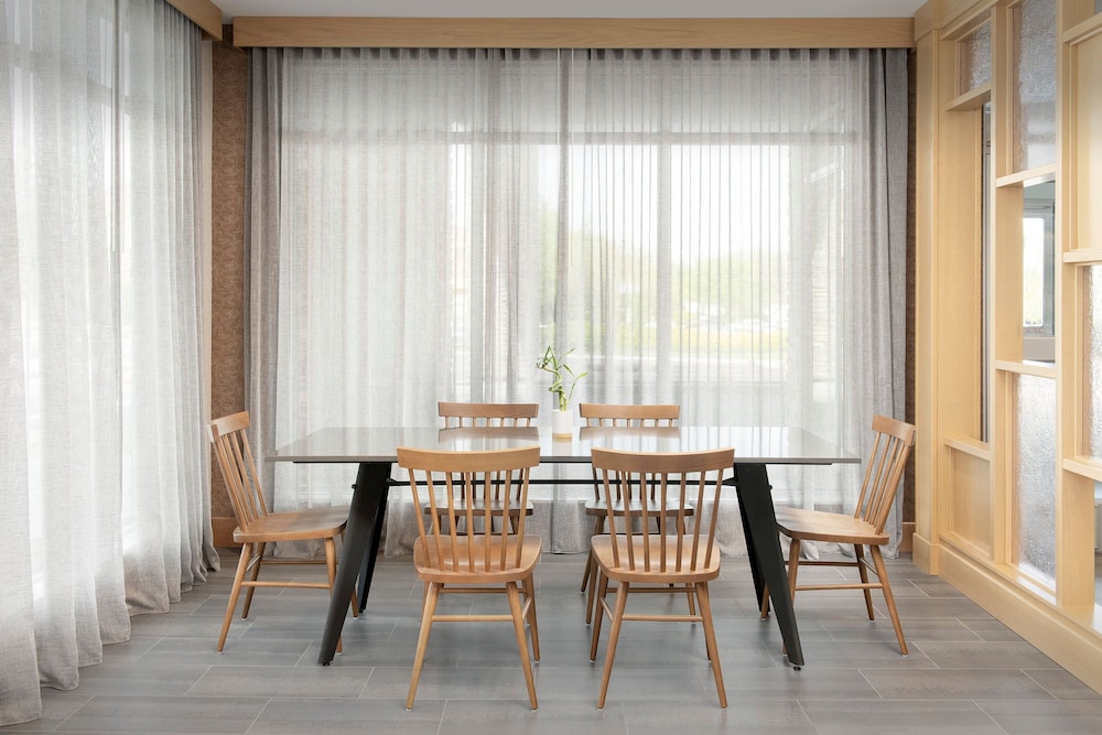 Fairfield by Marriott Inn & Suites Boise West - photo 27